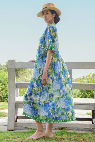 Don't Make Waves Dress – Hydrangea | Curate