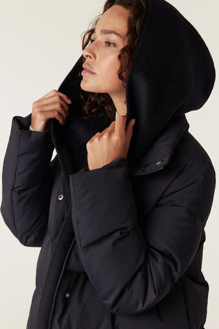 Henderson Puffer - Navy | Cable Melbourne