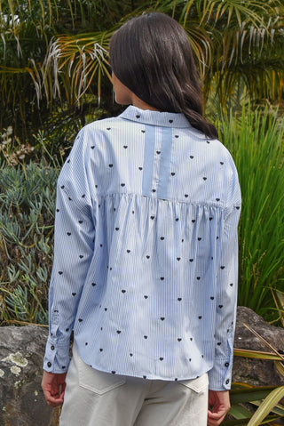 Heart Line Shirt – Blue | Coop