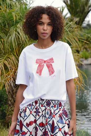 Gotta Bow T-Shirt – White & Red | Coop