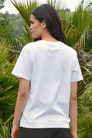 Postcard Perfect T-Shirt – White | Coop