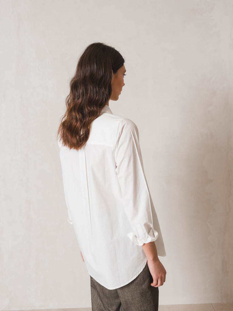 Indi & Cold | Essential Poplin Shirt | White