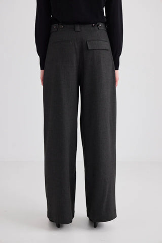 Wide Leg Pleat Front Trouser - Graphite | Laing
