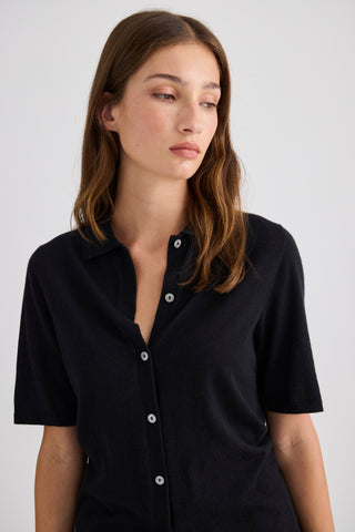 Featherlight Cashmere Shirt – Black | Laing