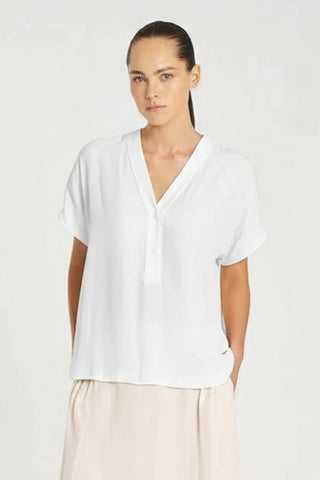 Wedge Tab Shell - White | Mela Purdie