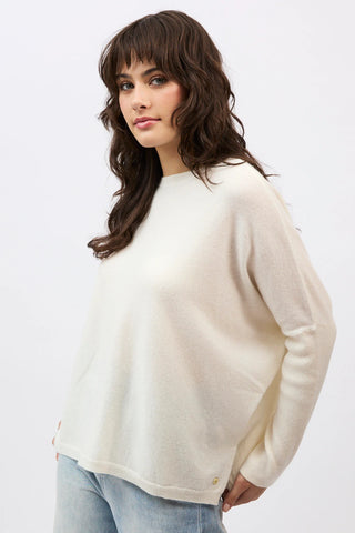 Boyfriend Crew - Cloud | Mia Fratino