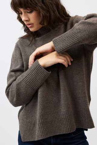 Ella Mockneck - Espresso | Mia Fratino