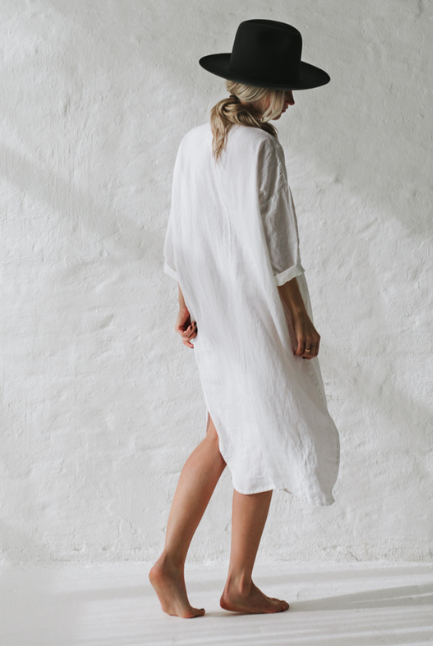 Seaside Tones - Linen Shirt Dress With Pockets - White