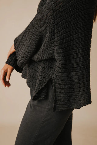 Talamaya - Coast to Coast Pullover - Black Sand