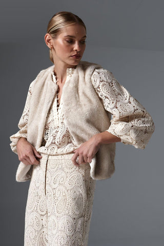 Affirm vest - ecru | Zoe Kratzmann