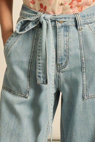 Zoe Kratzmann Embark Jean - Lightwashed