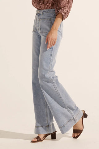 Zoe Kratzmann - Theory Jean - Light Washed Denim