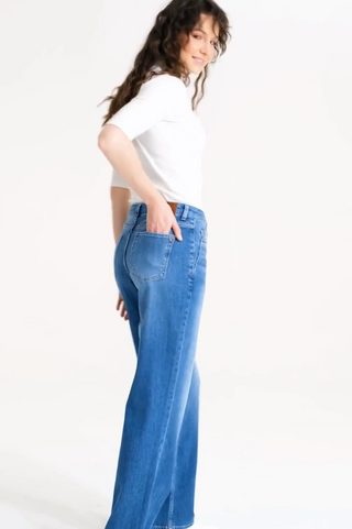 Nova Jeans - Medium Blue | Cup of Joe